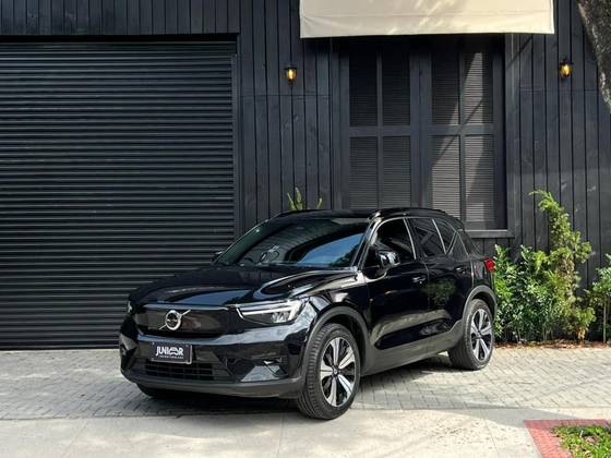 VOLVO XC40 P6 RECHARGE ELECTRIC PLUS